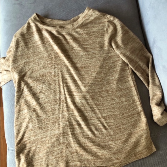 Old navy kids long sleeve size 10-12 - Picture 1 of 2